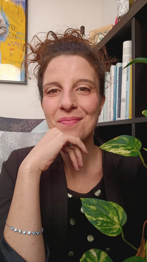 Sara Maira Art Strategist e artist coach